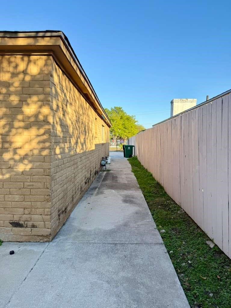 7318 Boone Road, Unit B Houston, TX 77072 - Photo 20 of 23