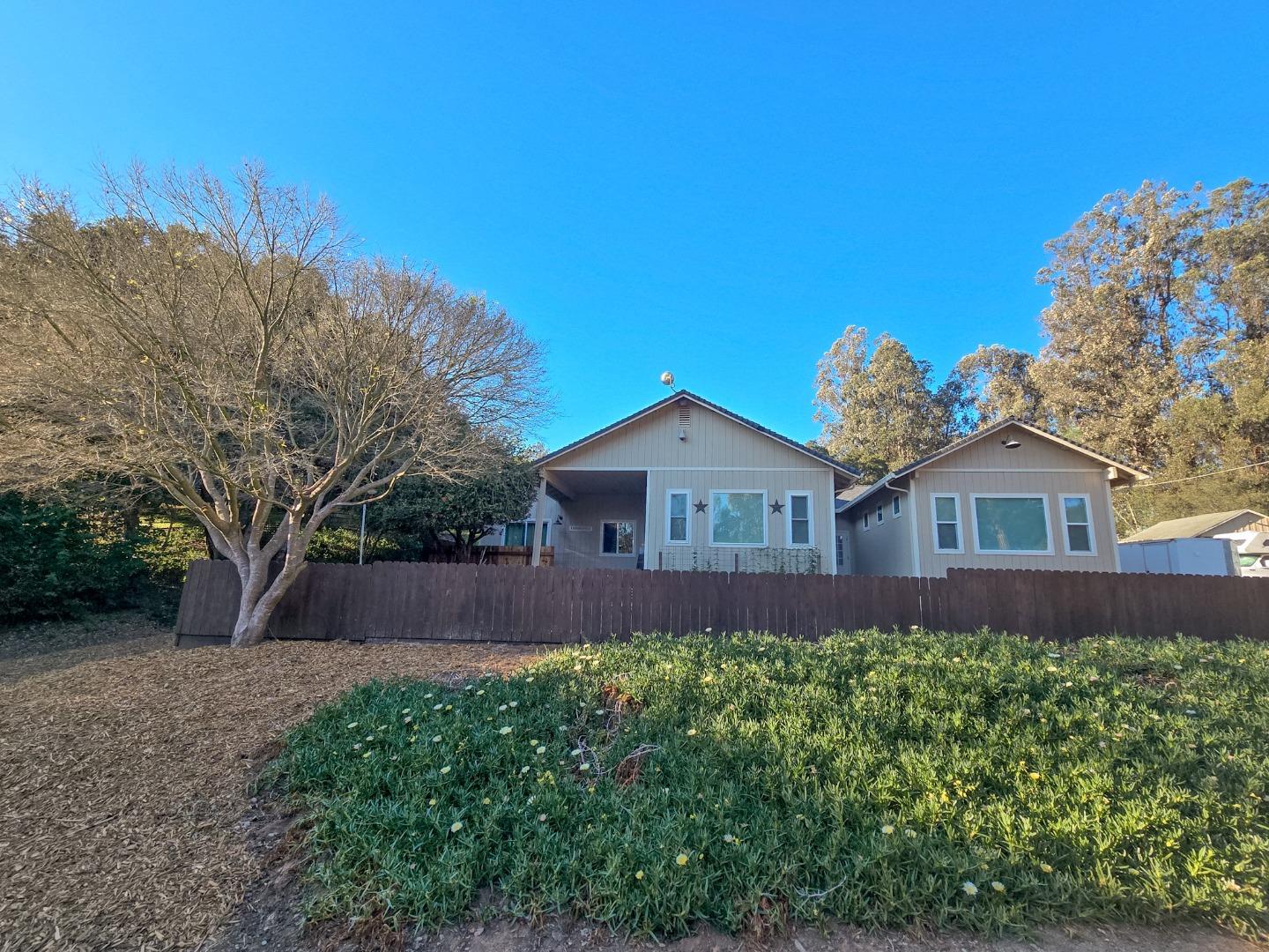 17329 McGuffie Road Salinas, CA 93907 - Photo 2 of 27
