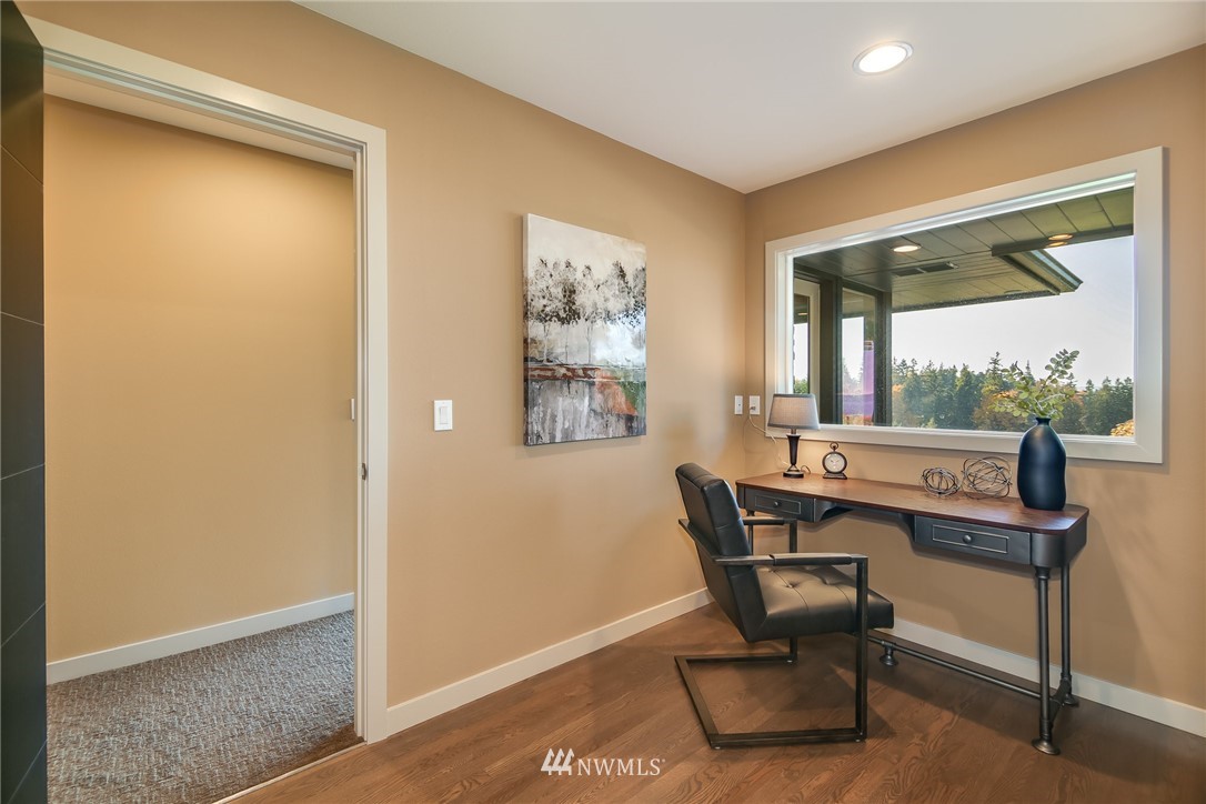 334 Heather Road Everett, WA 98203 - Photo 18 of 25
