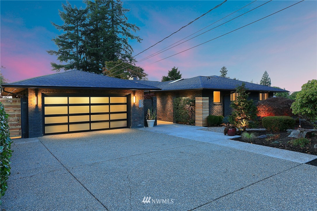 334 Heather Road Everett, WA 98203 - Photo 5 of 25
