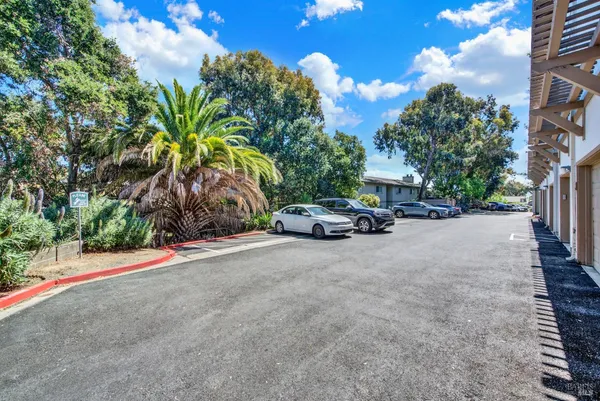 $409,000 | 229 Nautical Court, Vallejo, CA 94591