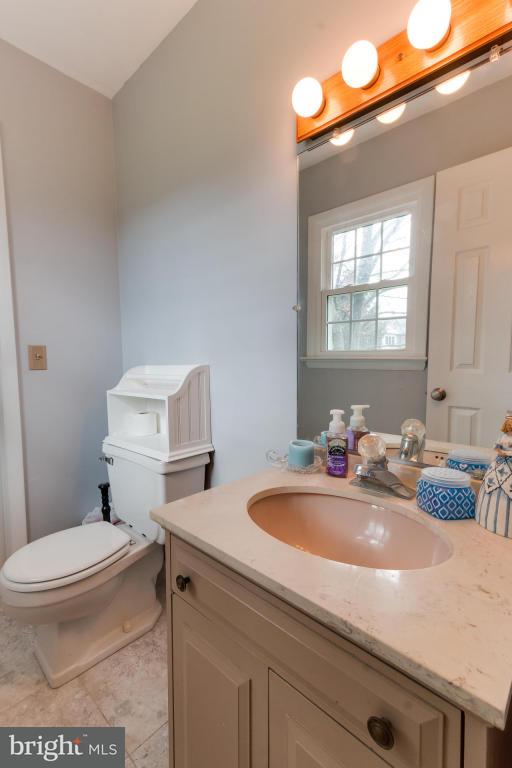 103 South Oak Street Lititz, PA 17543 - Photo 16 of 19 Gallery Image 16