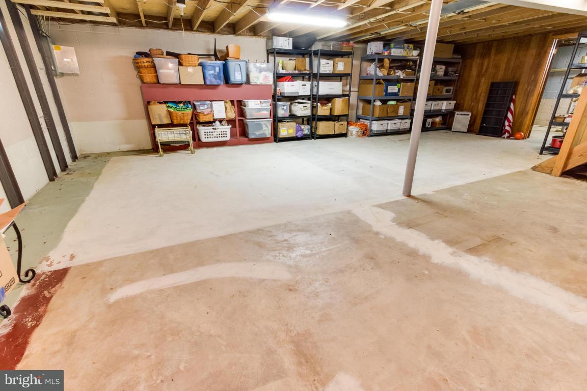 103 South Oak Street Lititz, PA 17543 - Photo 18 of 19 Gallery Image 18