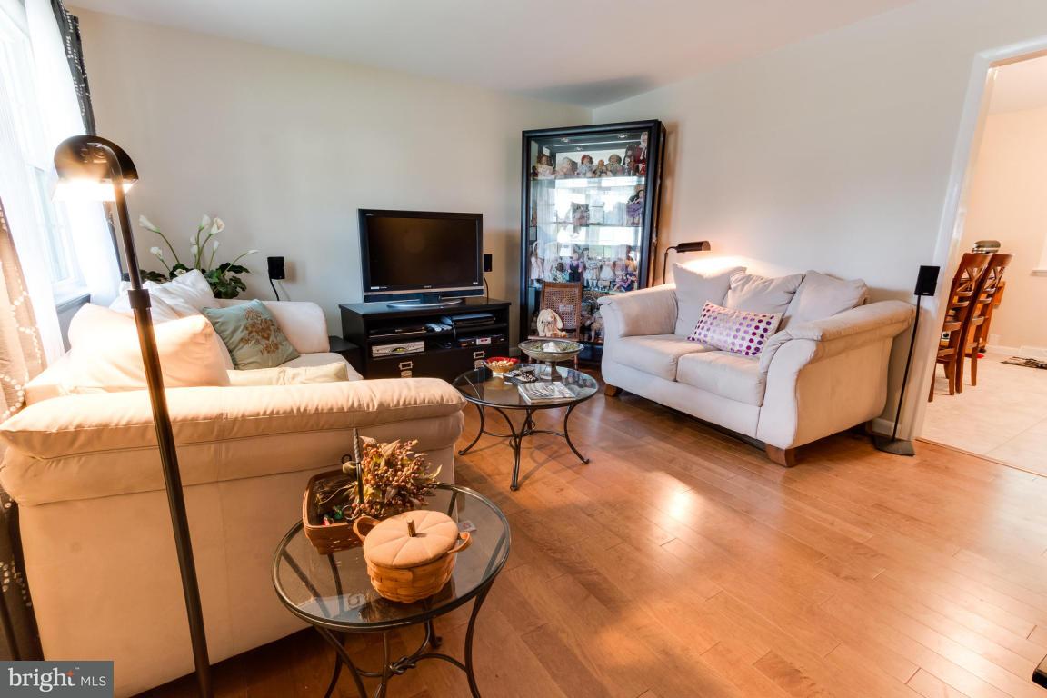 103 South Oak Street Lititz, PA 17543 - Photo 7 of 19 Gallery Image 7
