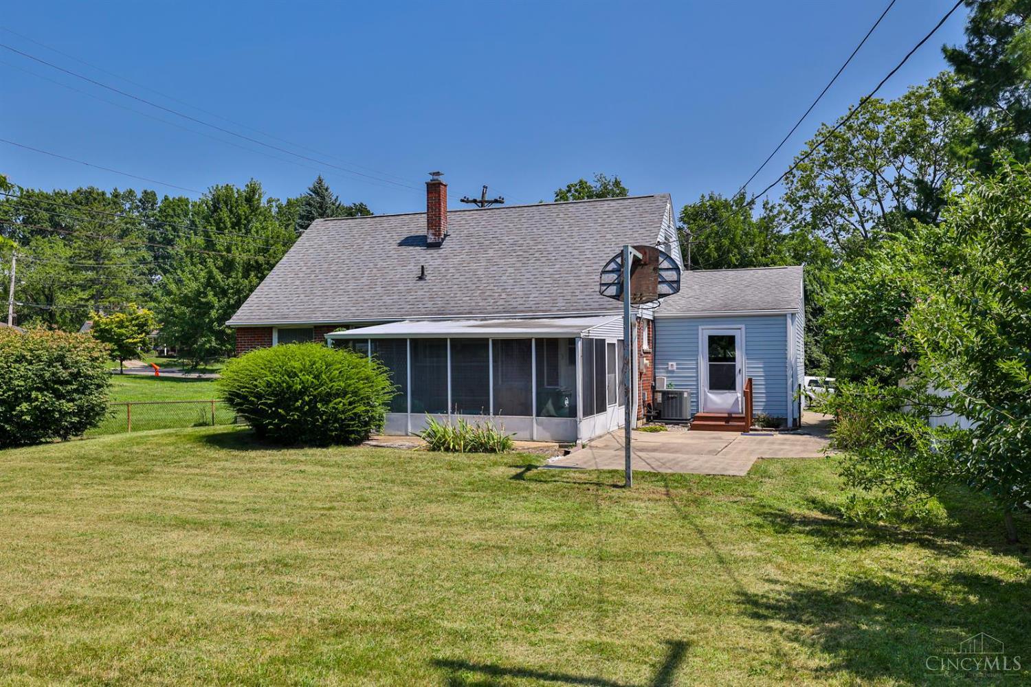1 Hadley Road Cincinnati, OH 45218 - Photo 49 of 50 Gallery Image 49