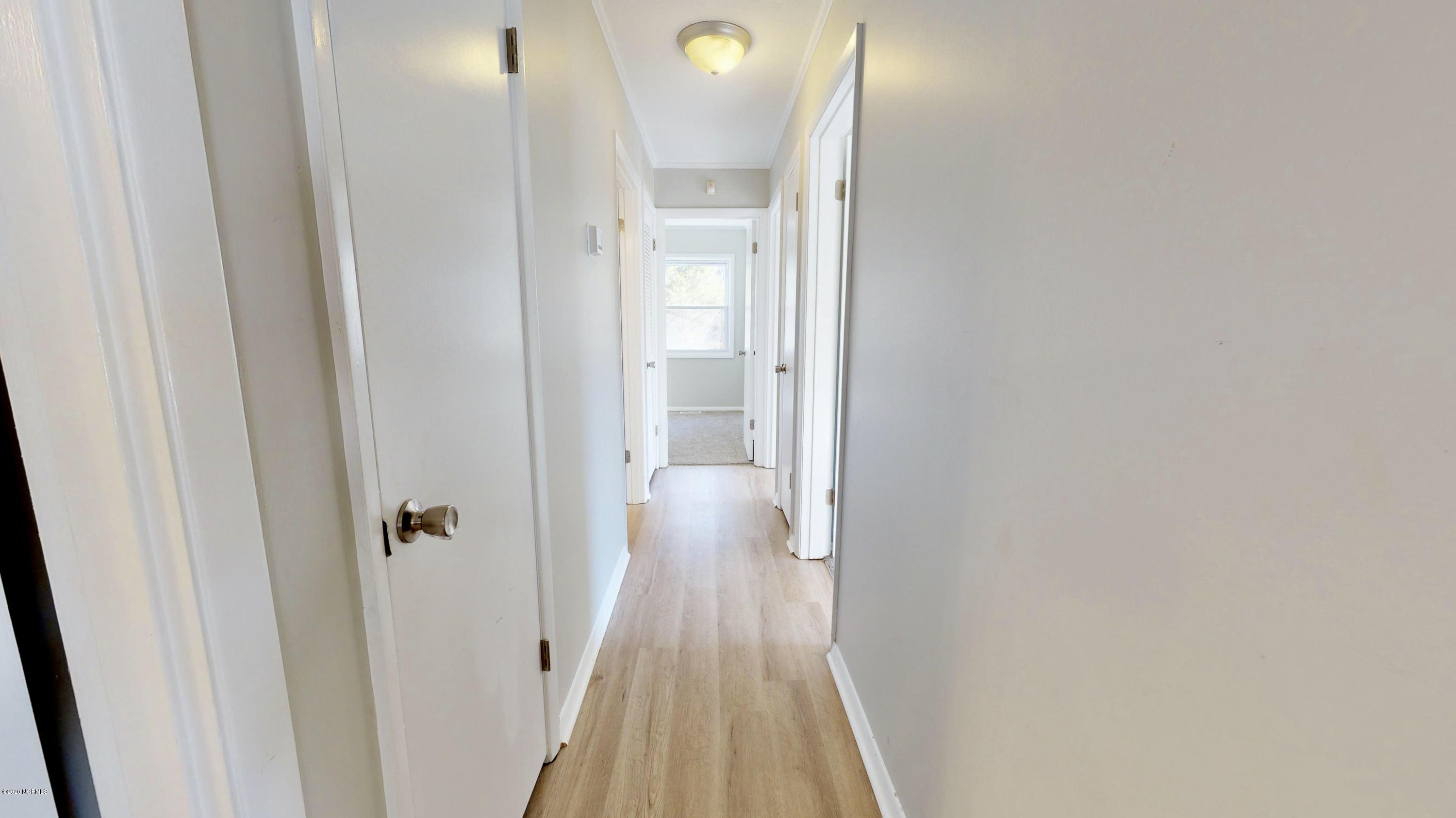 307 Sheffield Road Jacksonville, NC 28546 - Photo 13 of 33 307-Sheffield-Dr-01232020_082843