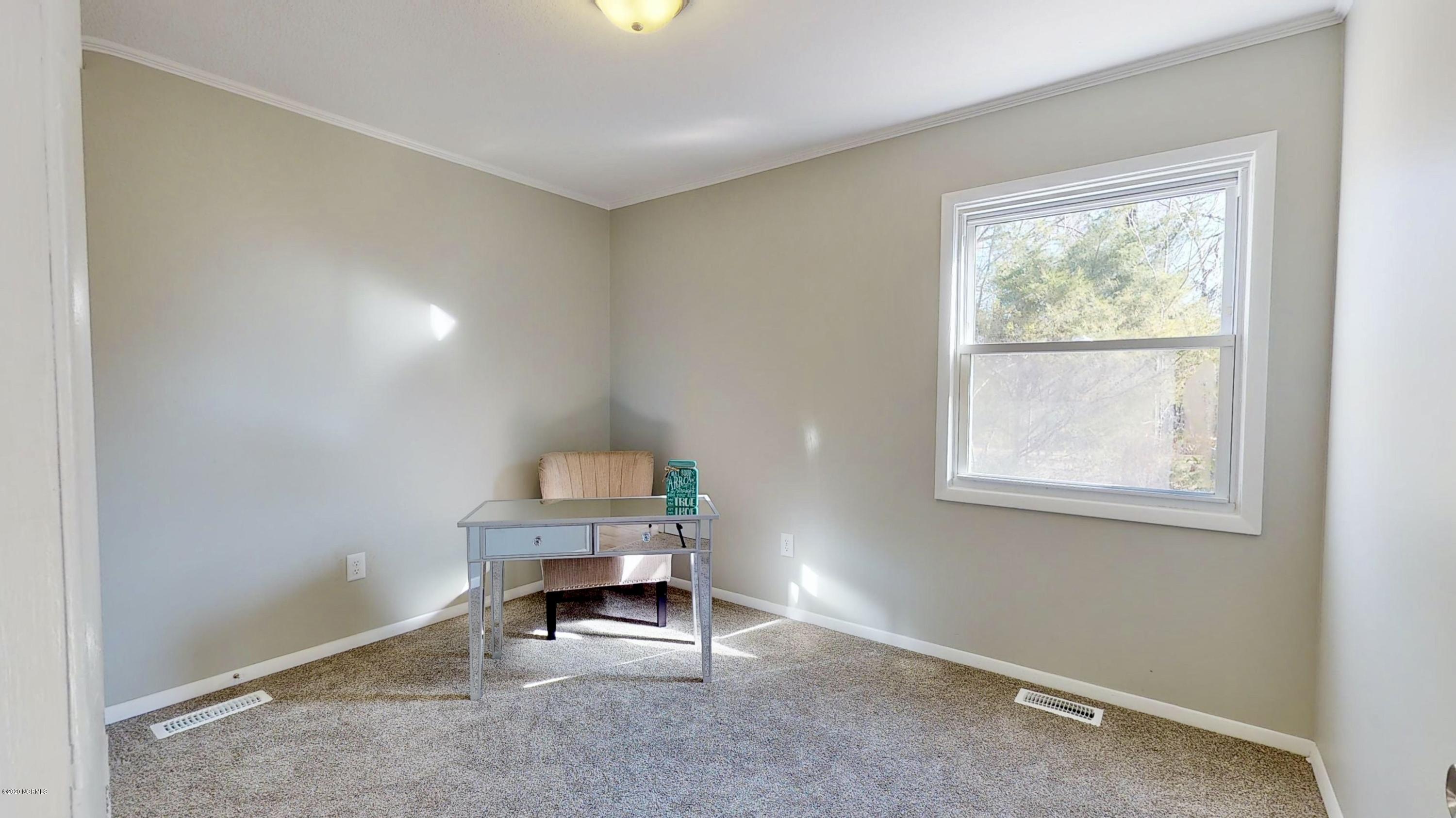 307 Sheffield Road Jacksonville, NC 28546 - Photo 22 of 33 307-Sheffield-Dr-01232020_083559