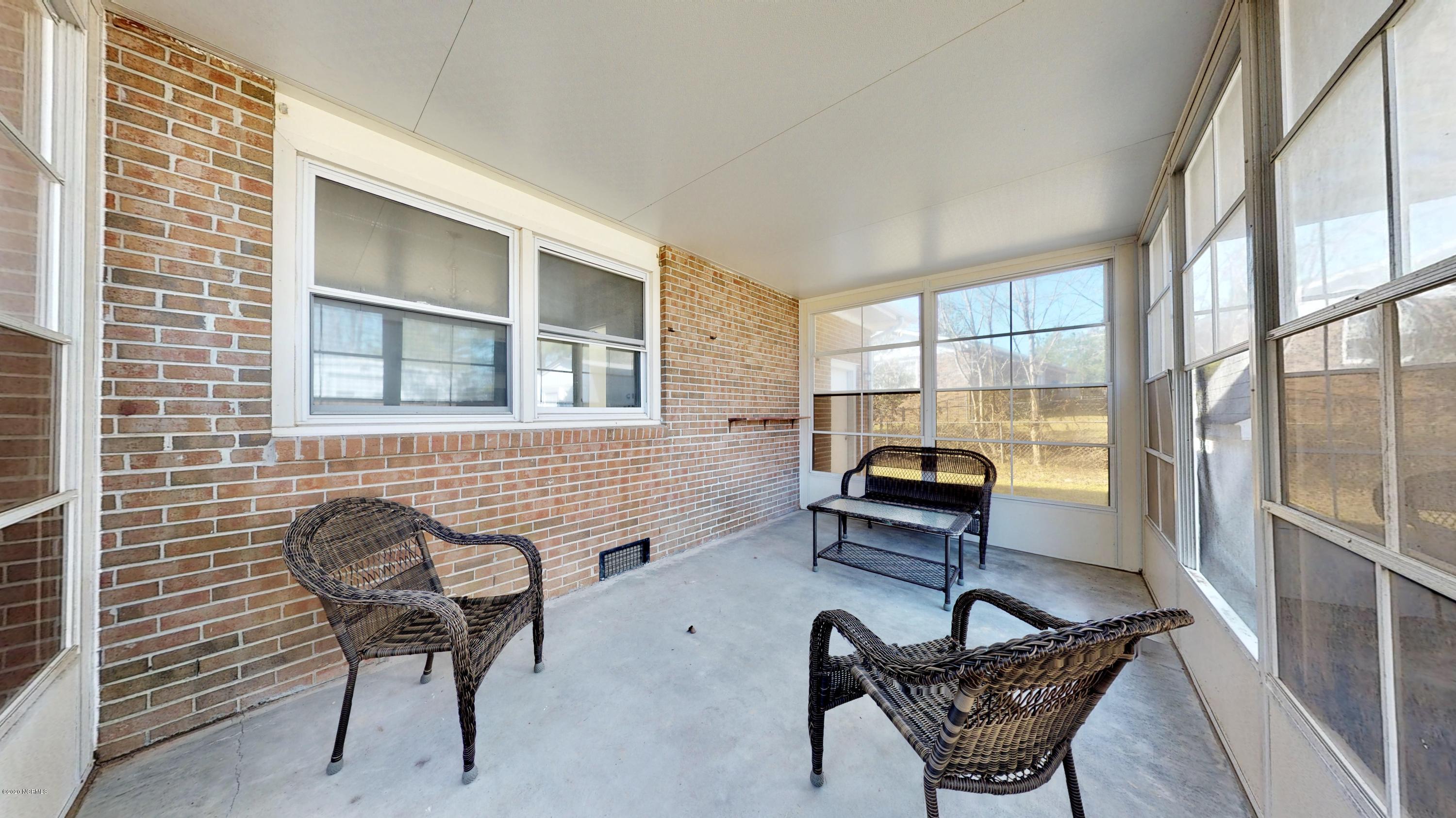 307 Sheffield Road Jacksonville, NC 28546 - Photo 25 of 33 307-Sheffield-Dr-01232020_084020