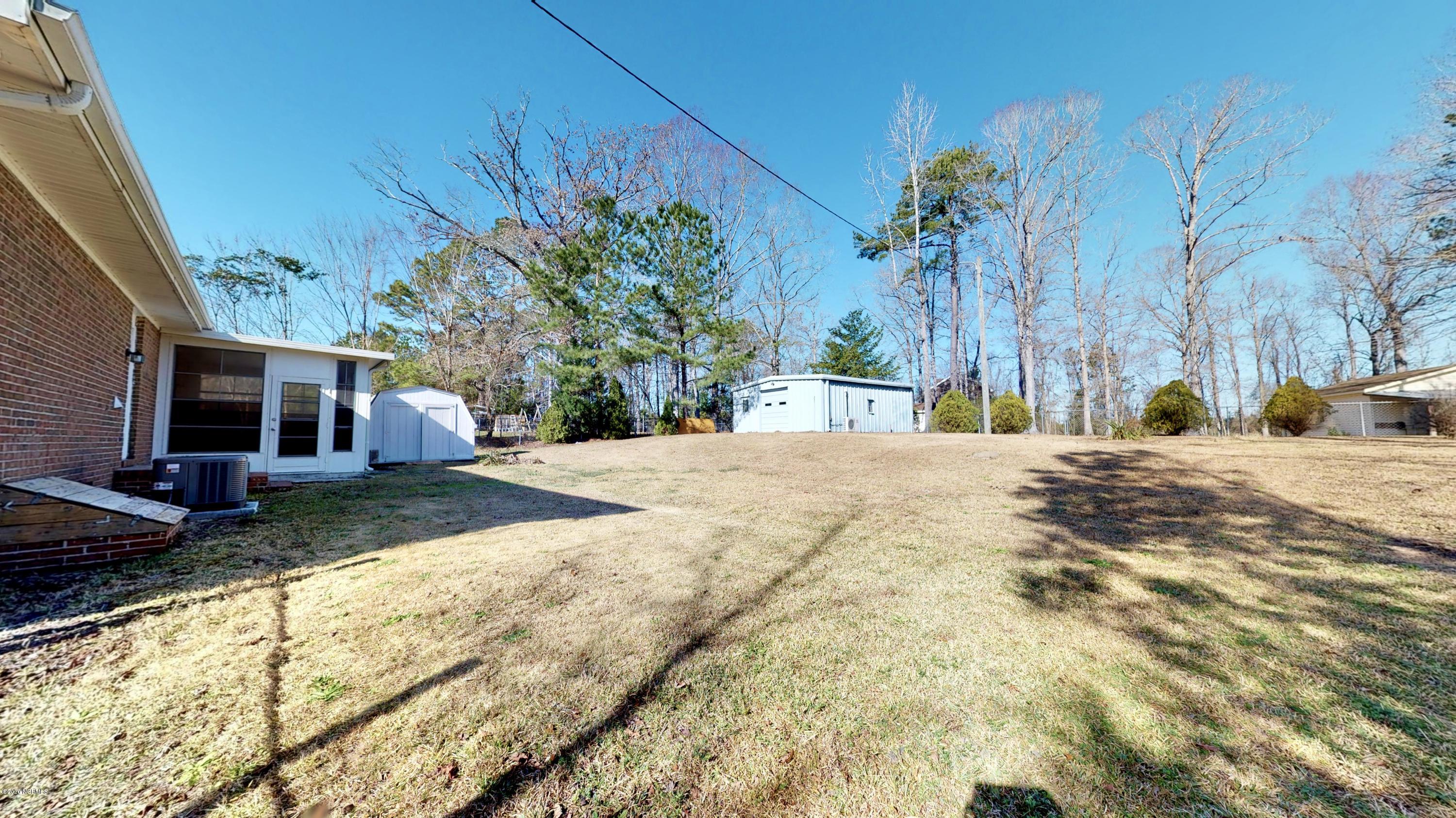307 Sheffield Road Jacksonville, NC 28546 - Photo 27 of 33 307-Sheffield-Dr-01232020_084122