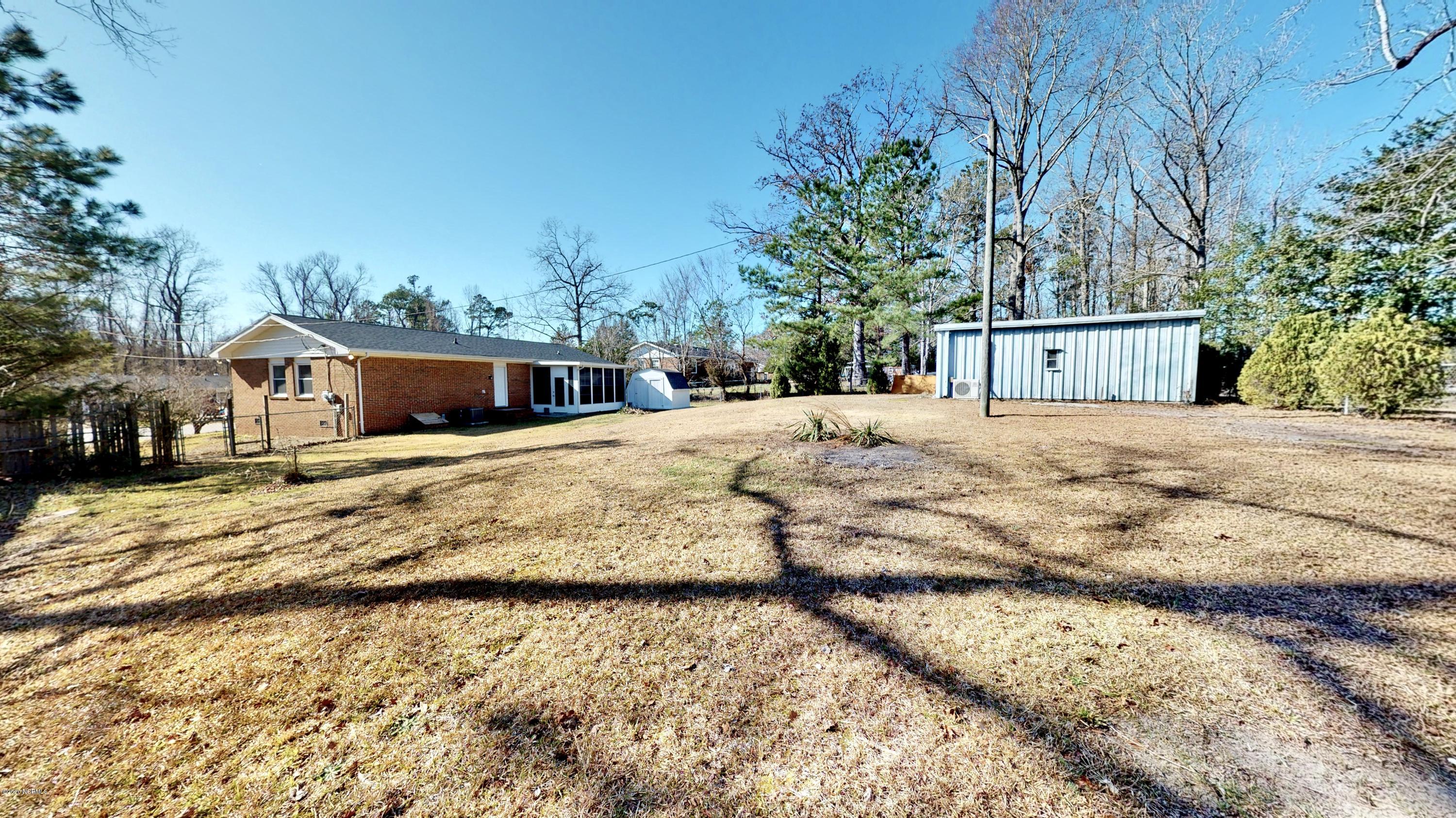 307 Sheffield Road Jacksonville, NC 28546 - Photo 28 of 33 307-Sheffield-Dr-01232020_084158