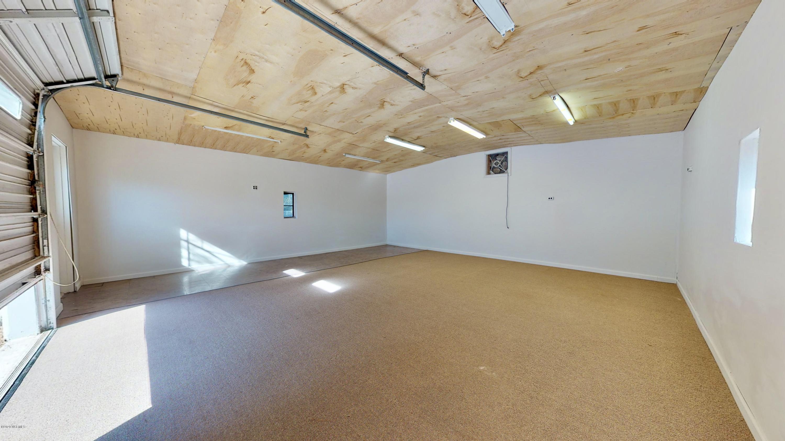 307 Sheffield Road Jacksonville, NC 28546 - Photo 30 of 33 307-Sheffield-Dr-01232020_084314