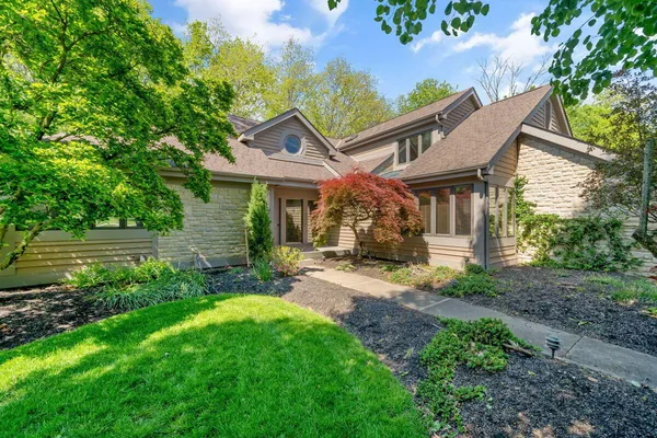 $750,000 | 5732 Dunwood Court, Dublin, OH 43017