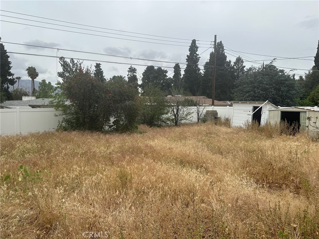 310 Santa Rita Place Banning, CA 92220 - Photo 25 of 27 a view of a outdoor space with lake view