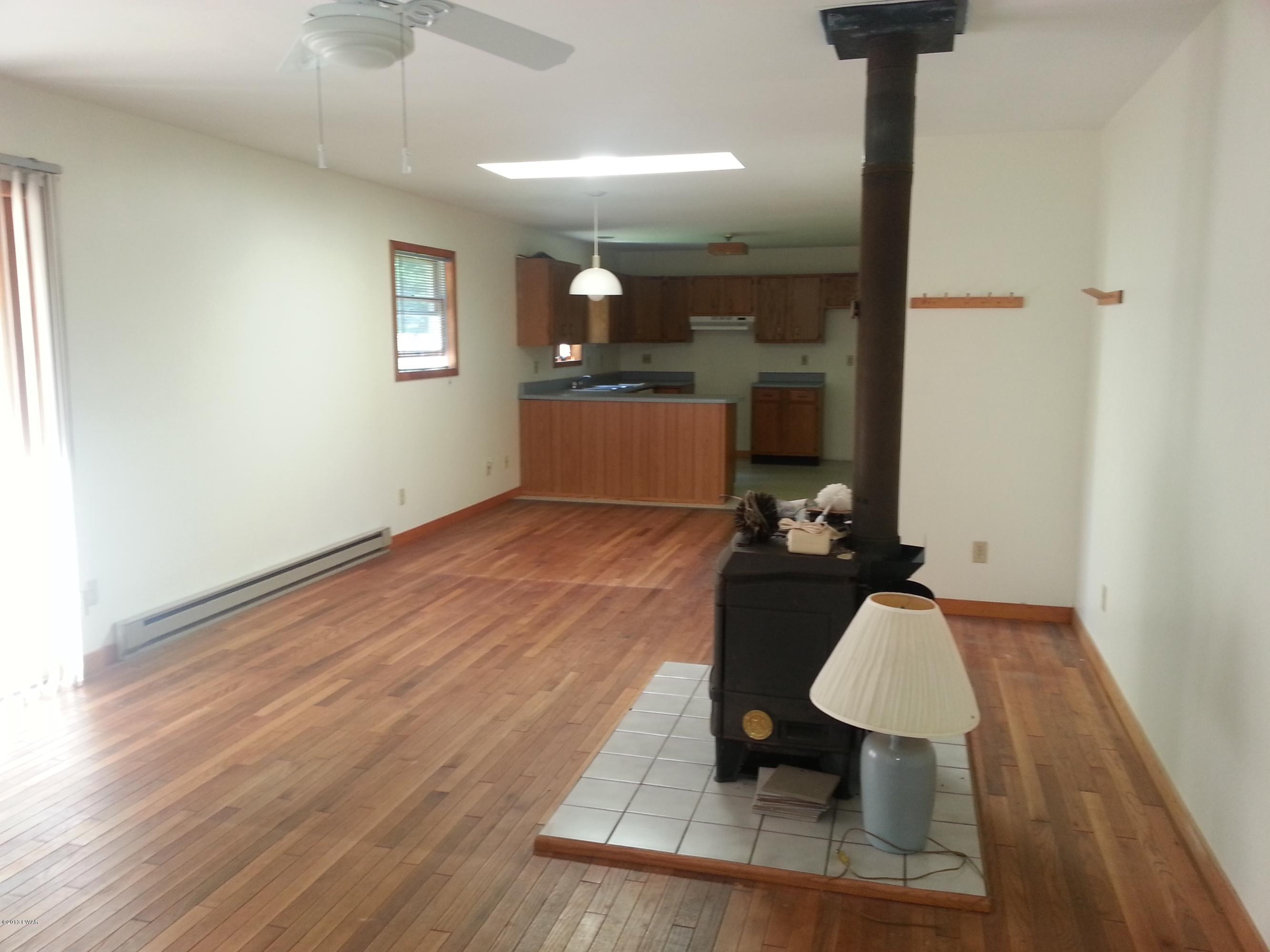 198 Greeley Lake Road Greeley, PA 18425 - Photo 8 of 28