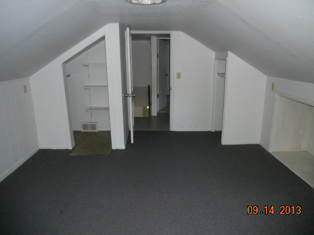 6905 Shattuck Road Saginaw, MI 48603 - Photo 9 of 11 20374807-8.JPG