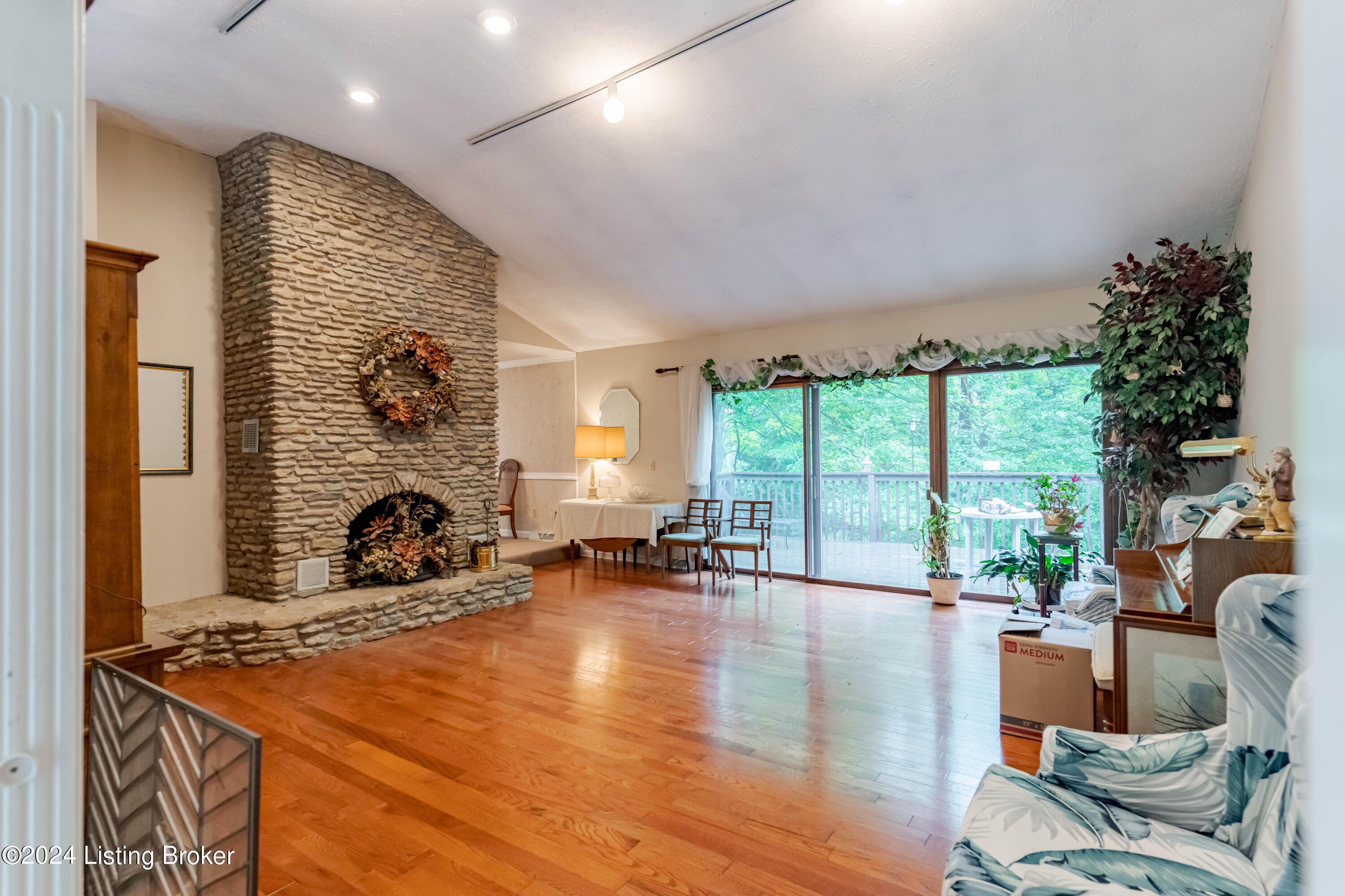 300 Ferncliff Road Brandenburg, KY 40108 - Photo 29 of 94 DSC09158