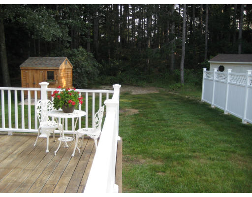 6 Reardon Road Hudson, MA 01749 - Photo 3 of 11 Gallery Image 3