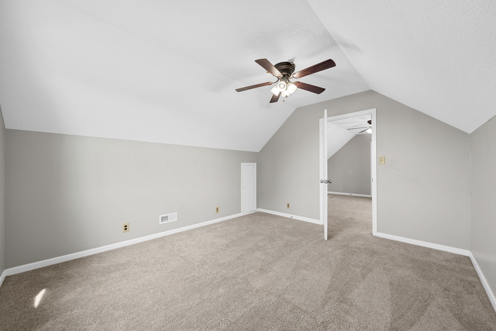 1112 Tobacco Road Clarksville, TN 37042 - Photo 27 of 40