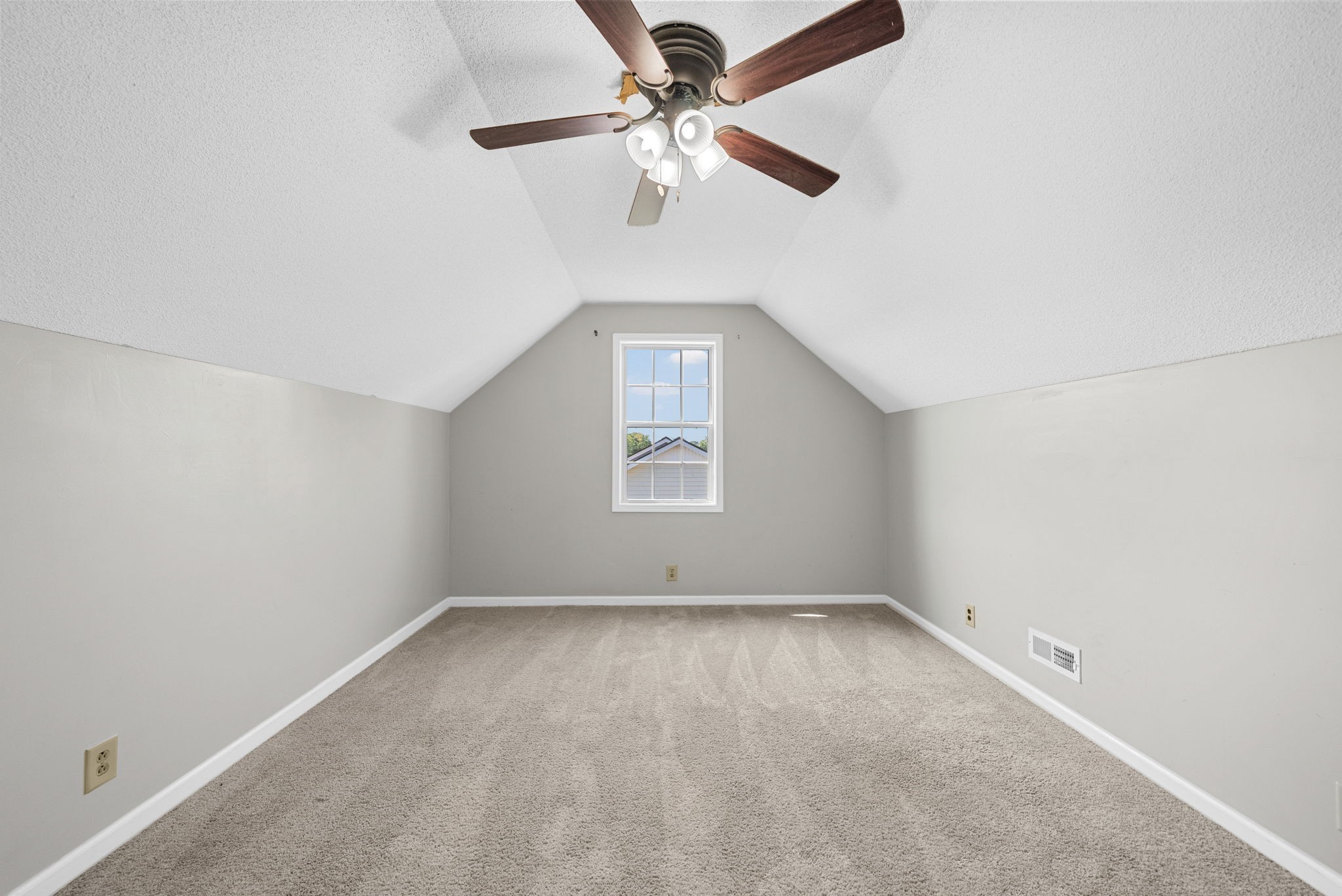 1112 Tobacco Road Clarksville, TN 37042 - Photo 29 of 40