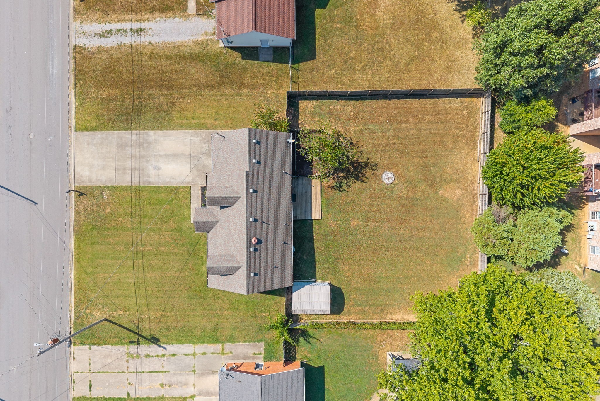 1112 Tobacco Road Clarksville, TN 37042 - Photo 32 of 40