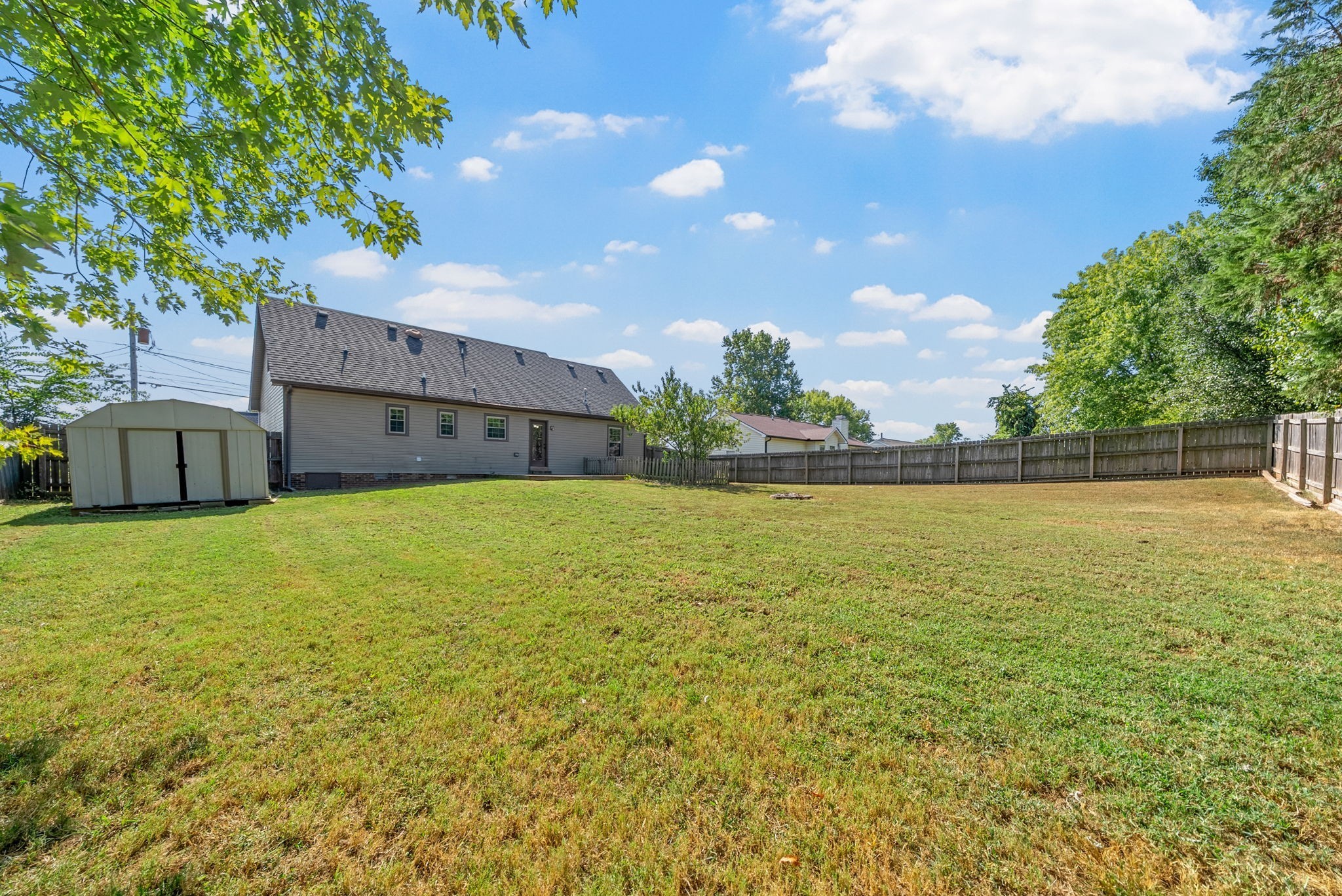 1112 Tobacco Road Clarksville, TN 37042 - Photo 37 of 40