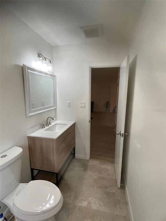 161 Stanford Road Venice, FL 34293 - Photo 9 of 48 Gallery Image 9