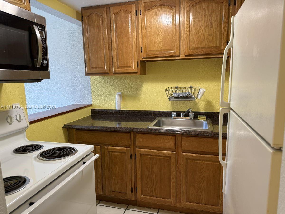 1351 Southwest 4th Street, Unit 11 Miami, FL 33135 - Photo 12 of 18