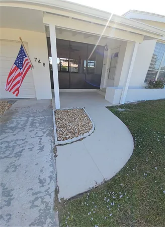 $1,800 | 745 Schumann Drive, Sebastian, FL 32958