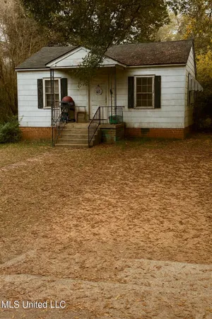 $41,500 | 240 Rogers Circle, Brookhaven, MS 39601