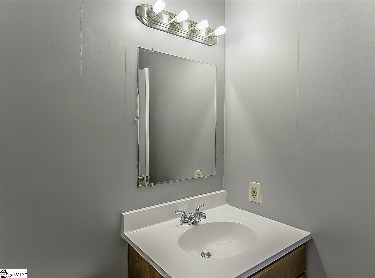 211 Ranier Drive Inman, SC 29349 - Photo 14 of 24