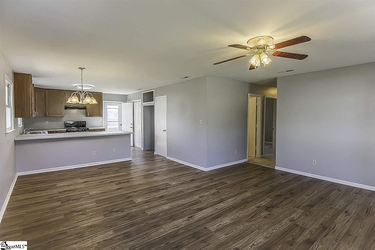 211 Ranier Drive Inman, SC 29349 - Photo 7 of 24