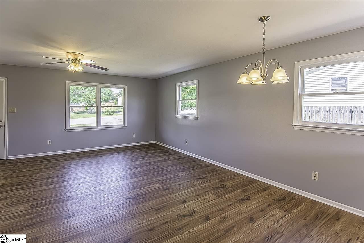 211 Ranier Drive Inman, SC 29349 - Photo 8 of 24