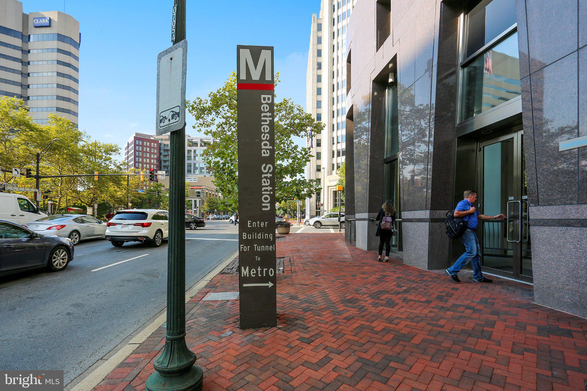6727 Fairfax Road, Unit 13 Chevy Chase, MD 20815 - Photo 40 of 44 Bethesda Metro