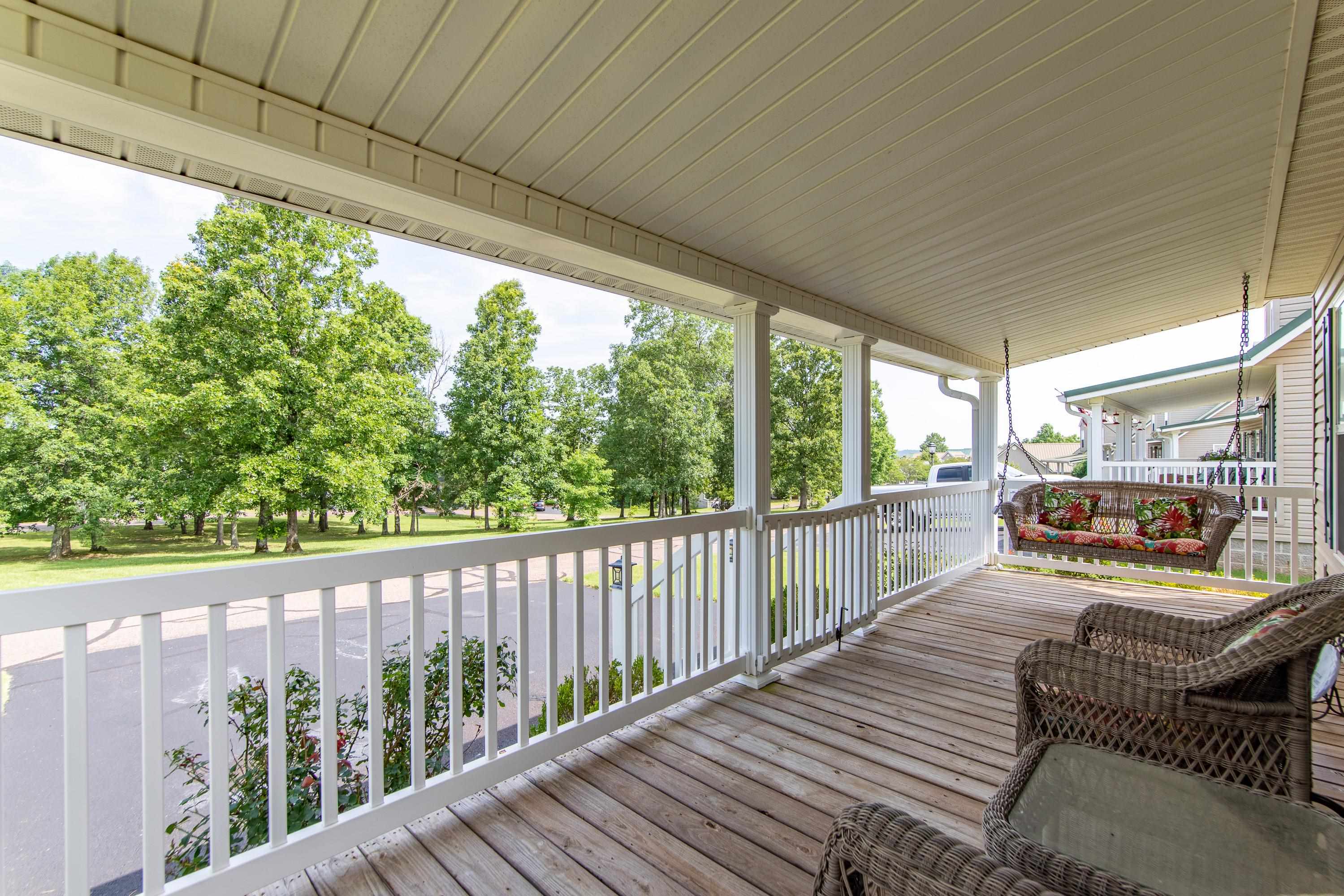 14 Cumberland Circle Iuka, MS 38852 - Photo 21 of 25 a view of a porch with furniture and garden