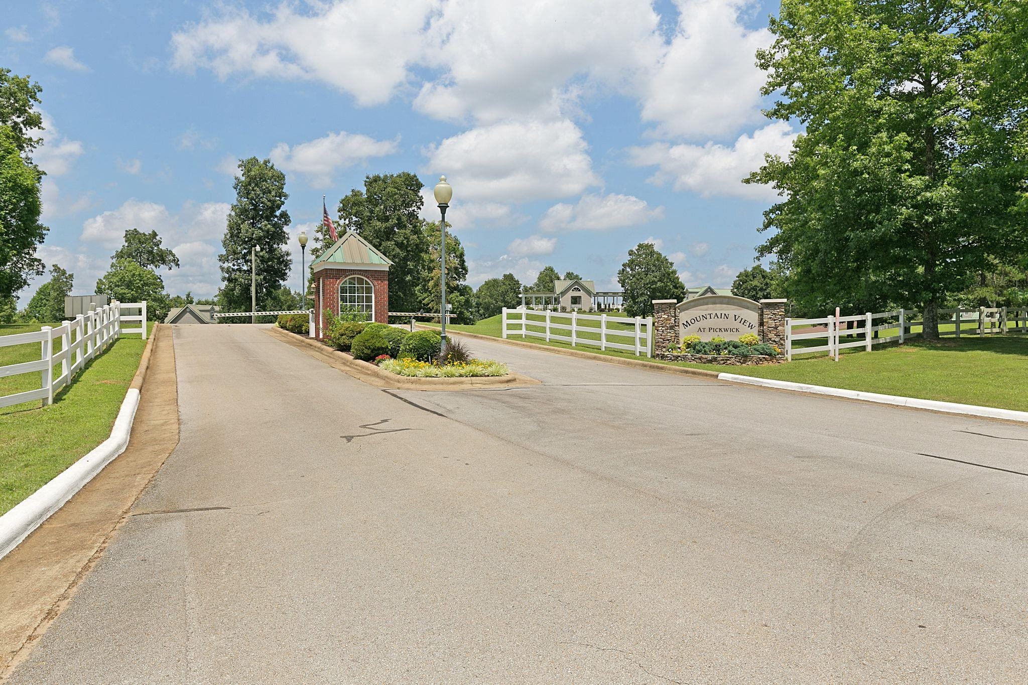 14 Cumberland Circle Iuka, MS 38852 - Photo 24 of 25 a view of a playground with a house