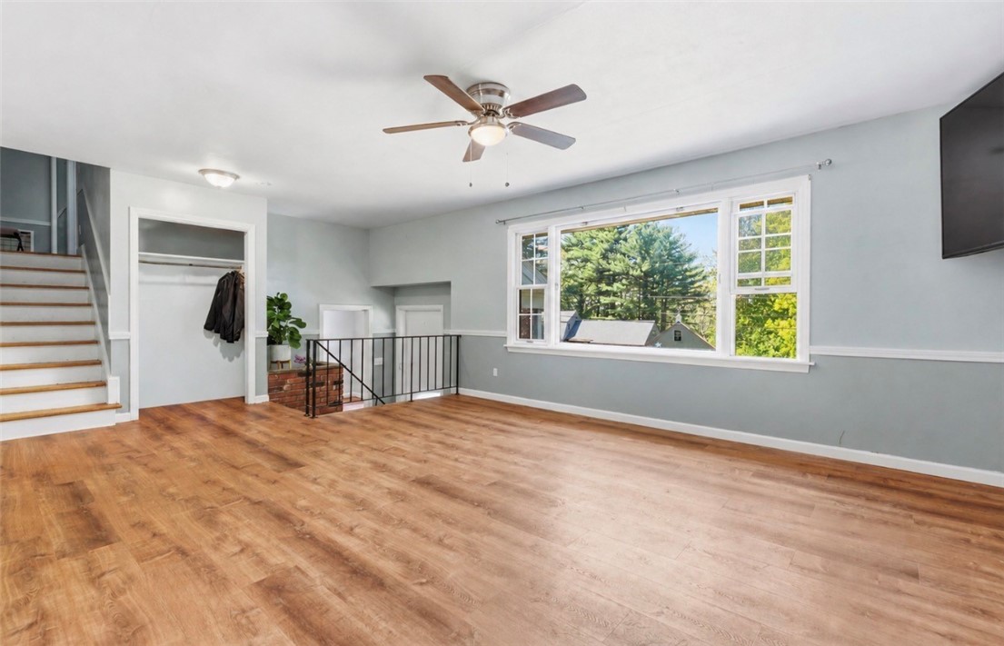 10 Lofty Heights Road Westerly, RI 02891 - Photo 4 of 28