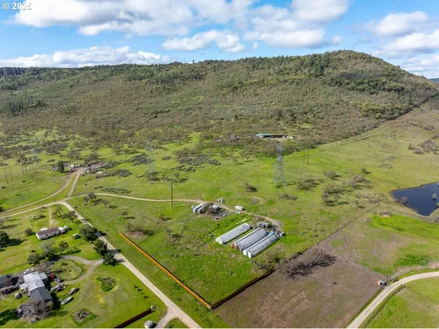 $250,000 | 10695 Kildee Avenue, White City, OR 97503