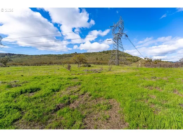 $250,000 | 10695 Kildee Avenue, White City, OR 97503