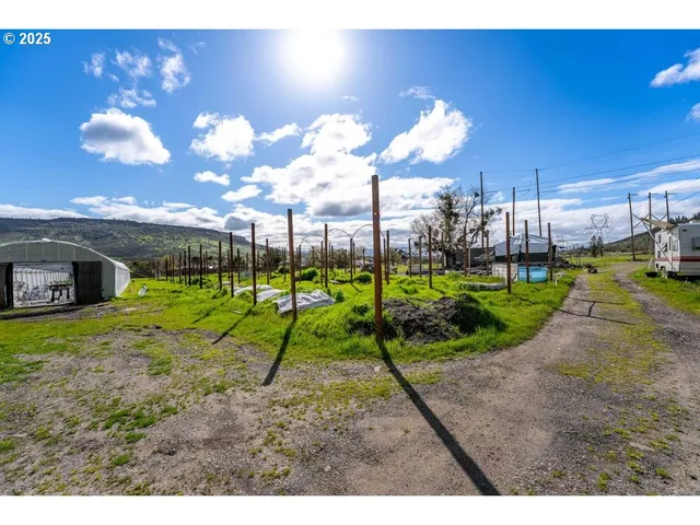 $250,000 | 10695 Kildee Avenue, White City, OR 97503