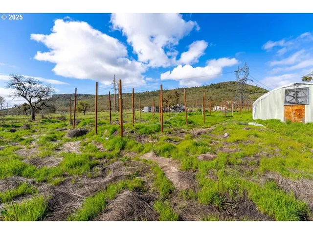 $250,000 | 10695 Kildee Avenue, White City, OR 97503