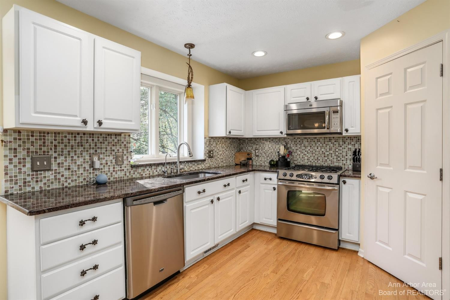 9490 Scully Road Whitmore Lake, MI 48189 - Photo 19 of 44 Photo 19