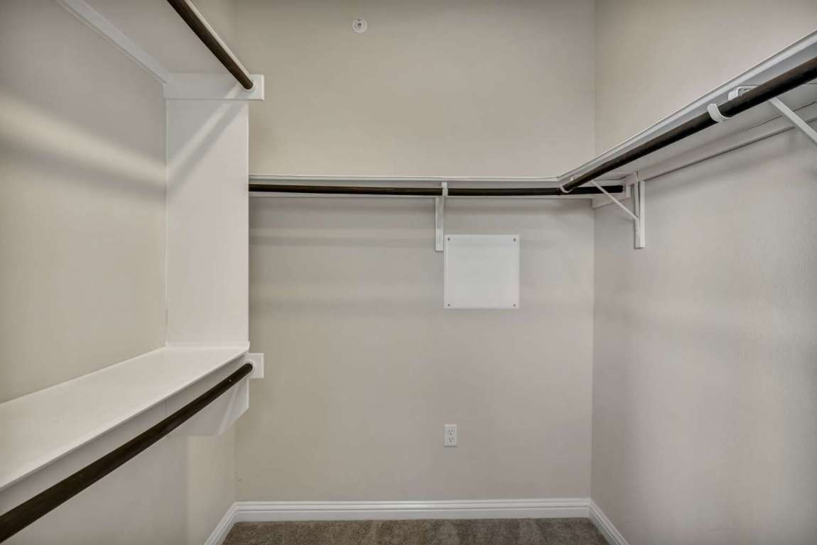 13800 Lyndhurst Street, Unit 223 Austin, TX 78717 - Photo 29 of 40 a view of small space