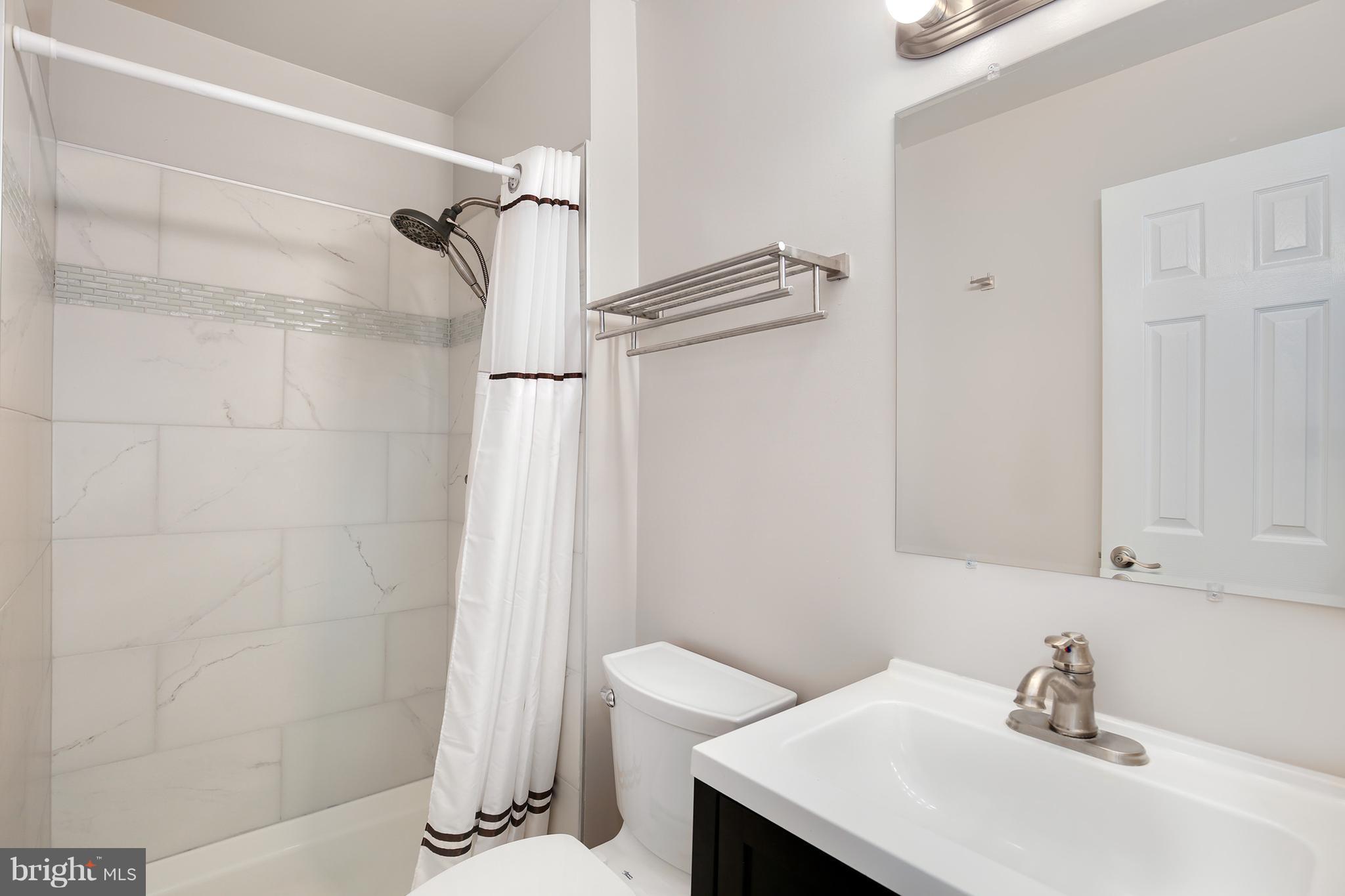 1908 Dennis Avenue Silver Spring, MD 20902 - Photo 11 of 22 Bath