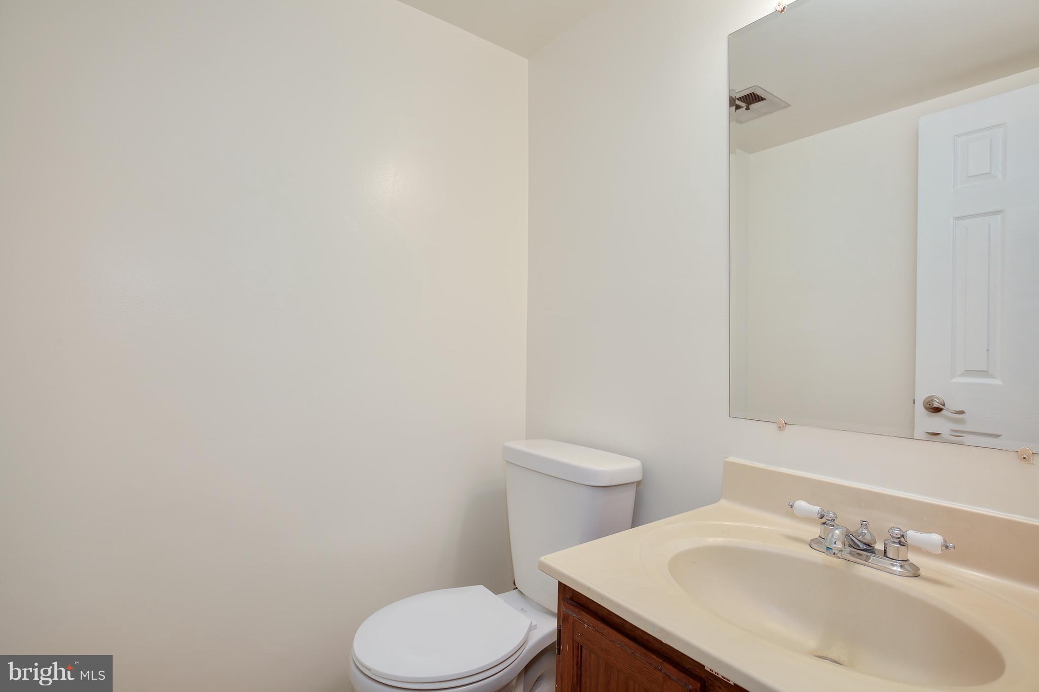 1908 Dennis Avenue Silver Spring, MD 20902 - Photo 18 of 22 Bath