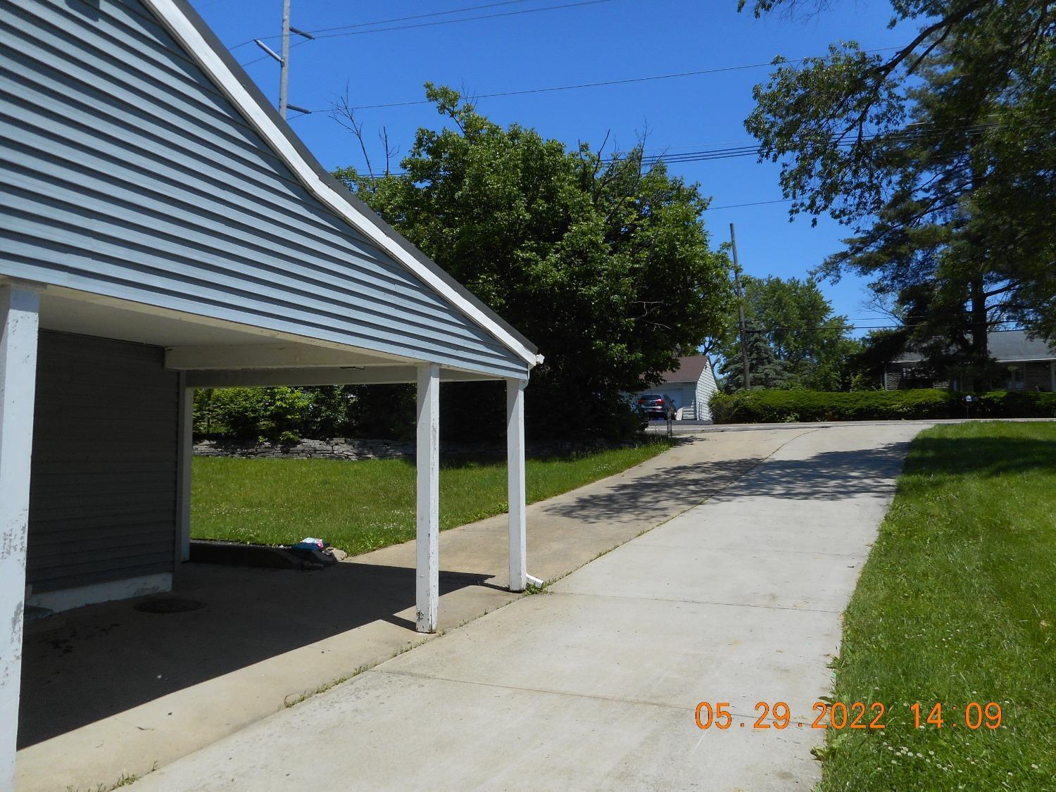 111 Wasserman Road Hamilton, OH 45013 - Photo 4 of 34