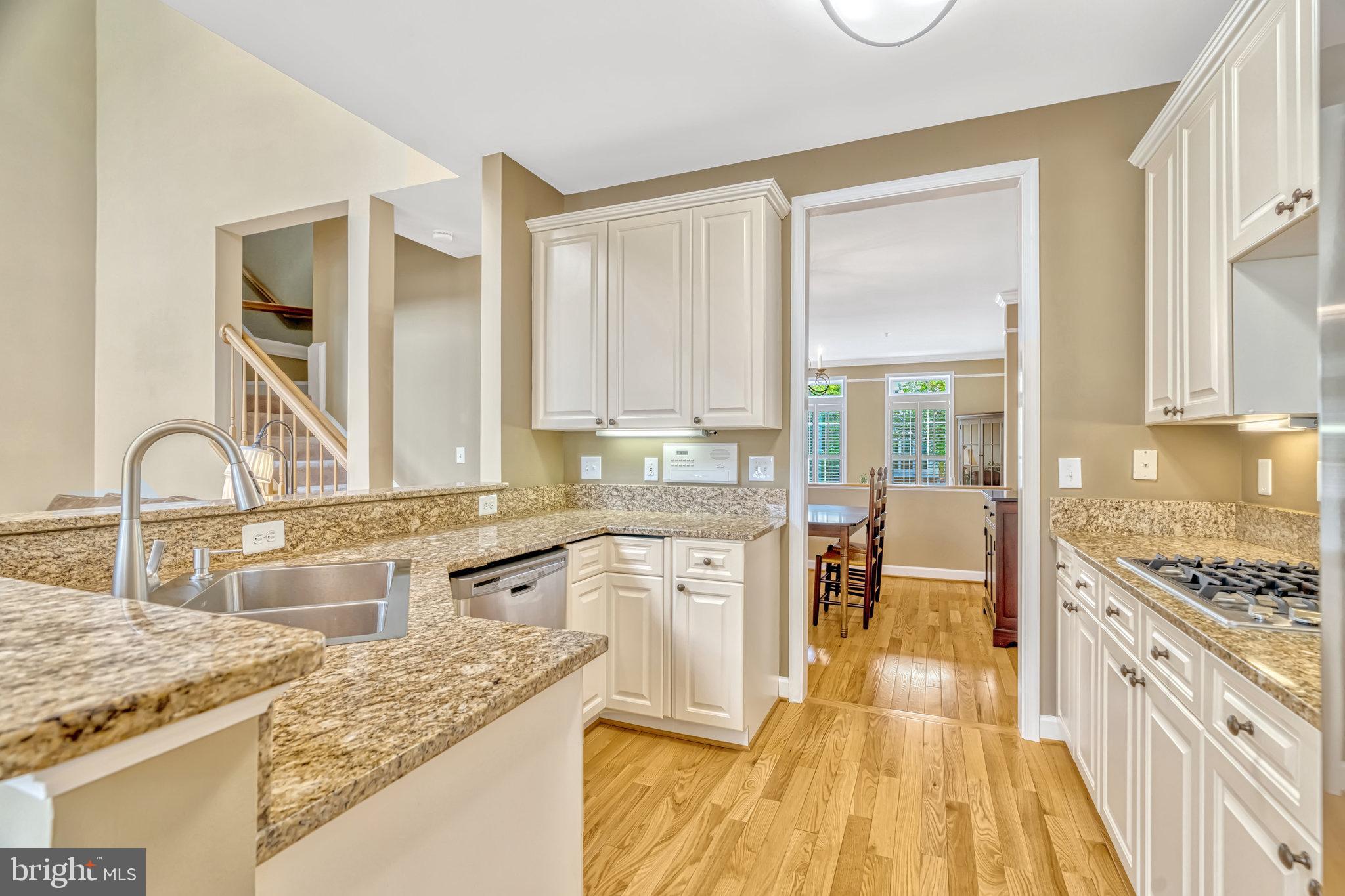 12152 Tryton Way Reston, VA 20190 - Photo 12 of 29 Gallery Image 12