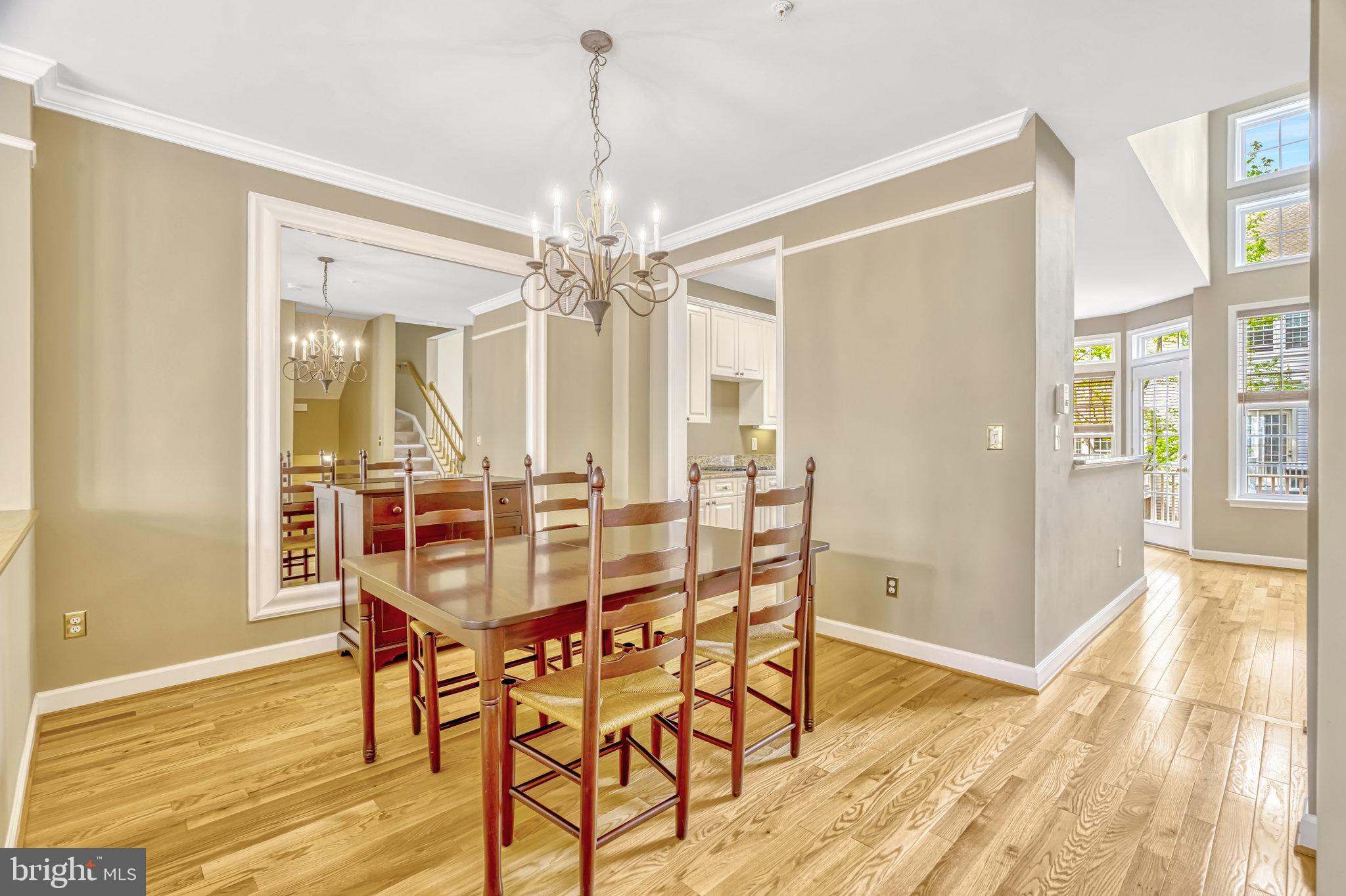 12152 Tryton Way Reston, VA 20190 - Photo 5 of 29 Gallery Image 5