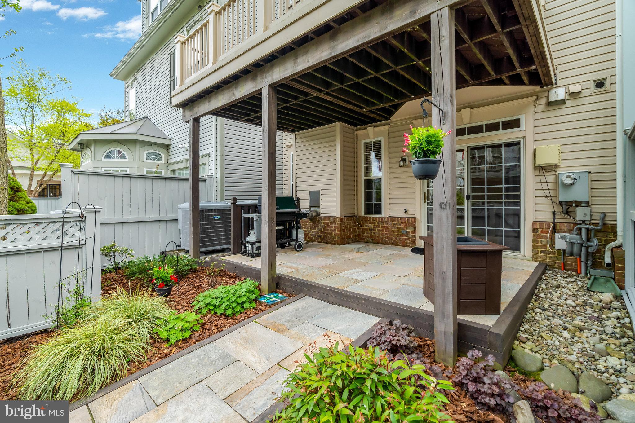 12152 Tryton Way Reston, VA 20190 - Photo 8 of 29 Gallery Image 8
