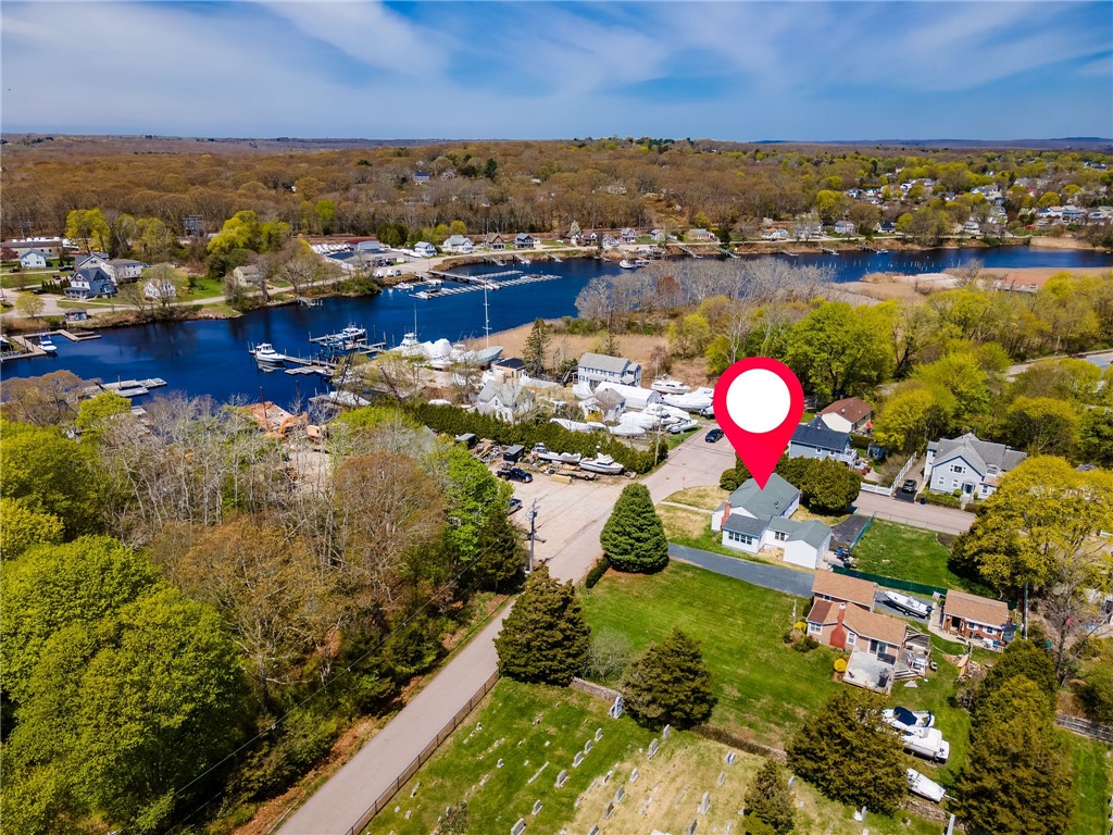 70 Margin Street Westerly, RI 02891 - Photo 3 of 48