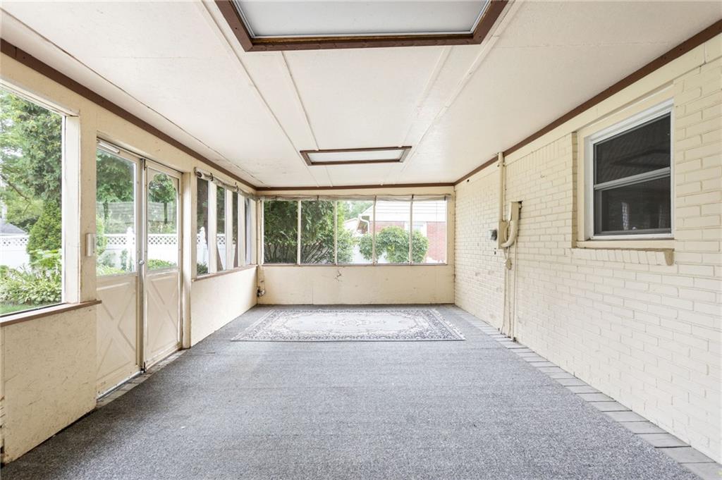 4951 Alameda Road Indianapolis, IN 46228 - Photo 19 of 36 Gallery Image 19